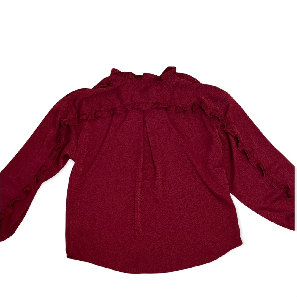 Express Ruffle Sleeve Blouse - Picture 4 of 6